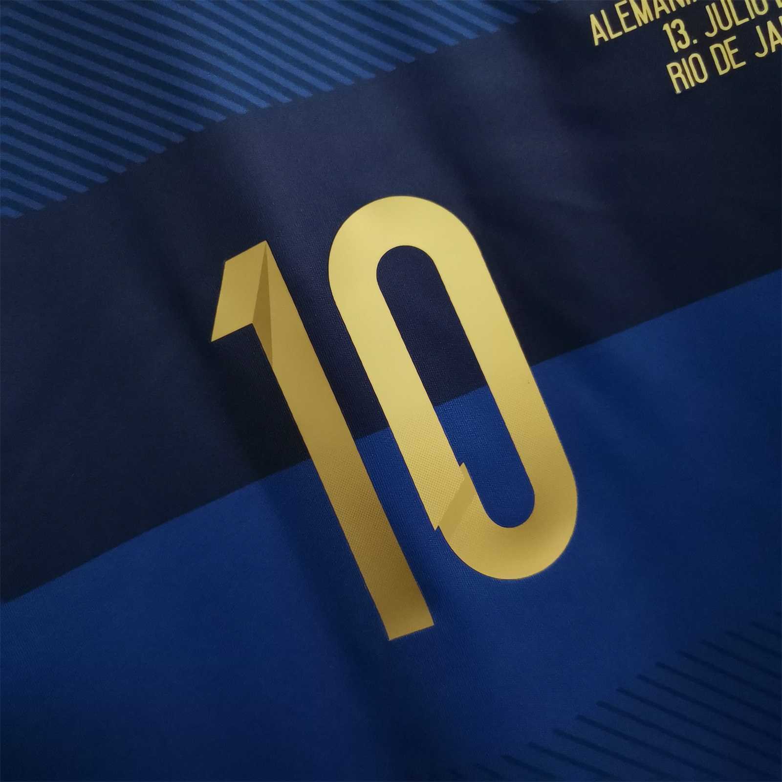 Messi #10 Argentina Retro Jersey Away Football Jersey 2014 - Image 4