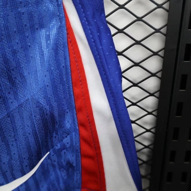 Chelsea Football Jersey Home Shorts 2025/26 - Image 5