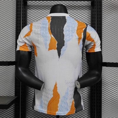 Alternative view of Real Madrid Soccer Jersey Training Shirt 2024/25