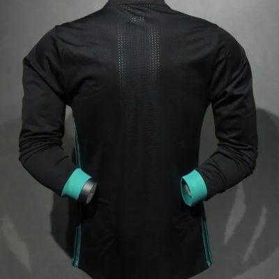 Alternative view of Real Madrid Retro Jersey Away Long Sleeve Soccer Shirt 2017/18