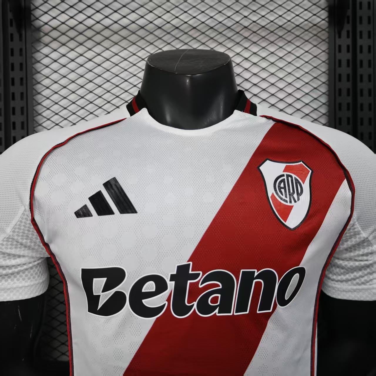 River Plate Soccer Jersey Home Shirt 2025/26 - Image 6