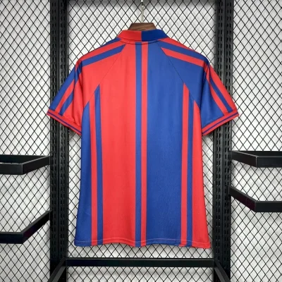 Alternative view of Barcelona Retro Jersey Home Soccer Shirt 1997-98