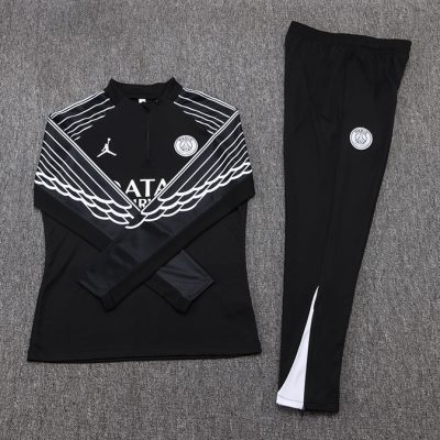 Alternative view of PSG Training Kit (Sweatshirt+Pants) Black 2025/26