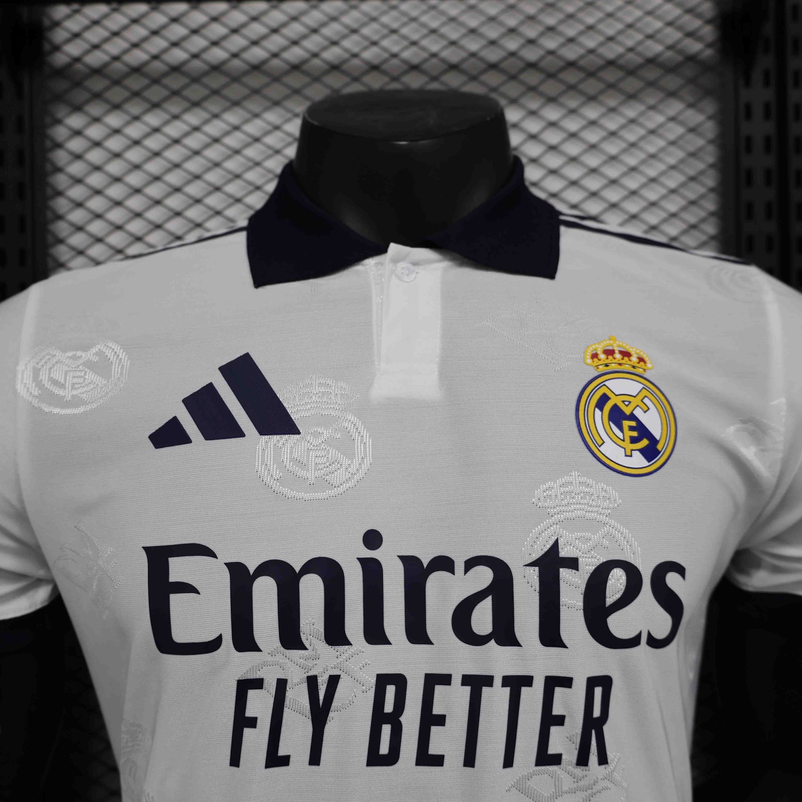 Real Madrid Soccer Jersey Special Edition Shirt 2025/26 - Image 3