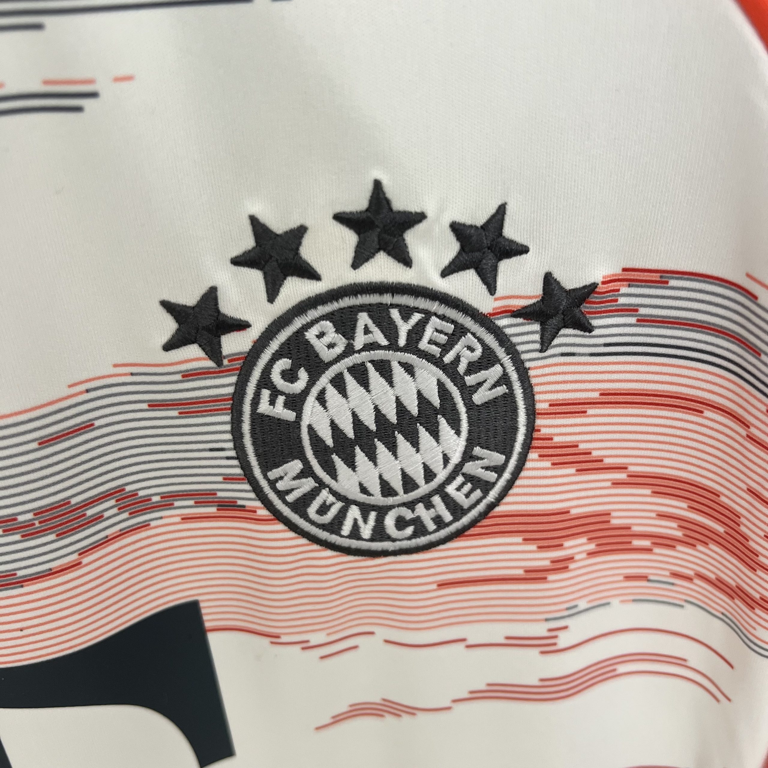 Bayern Munich Soccer Jersey Away Shirt 2025/26 - Image 3