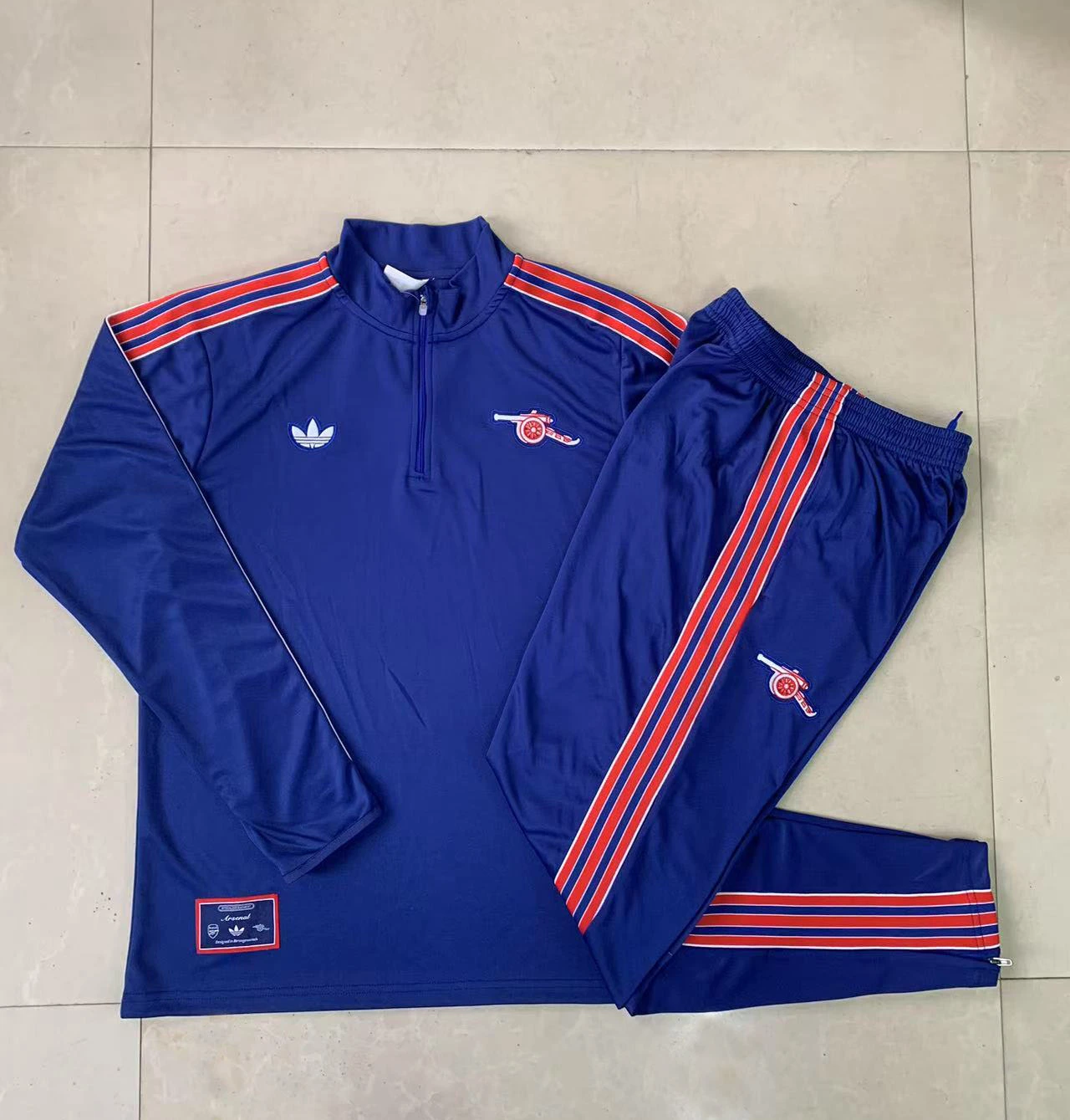 Kids Arsenal Training Kit (Sweatshirt+Pants) Blue 2025/26 - Image 2