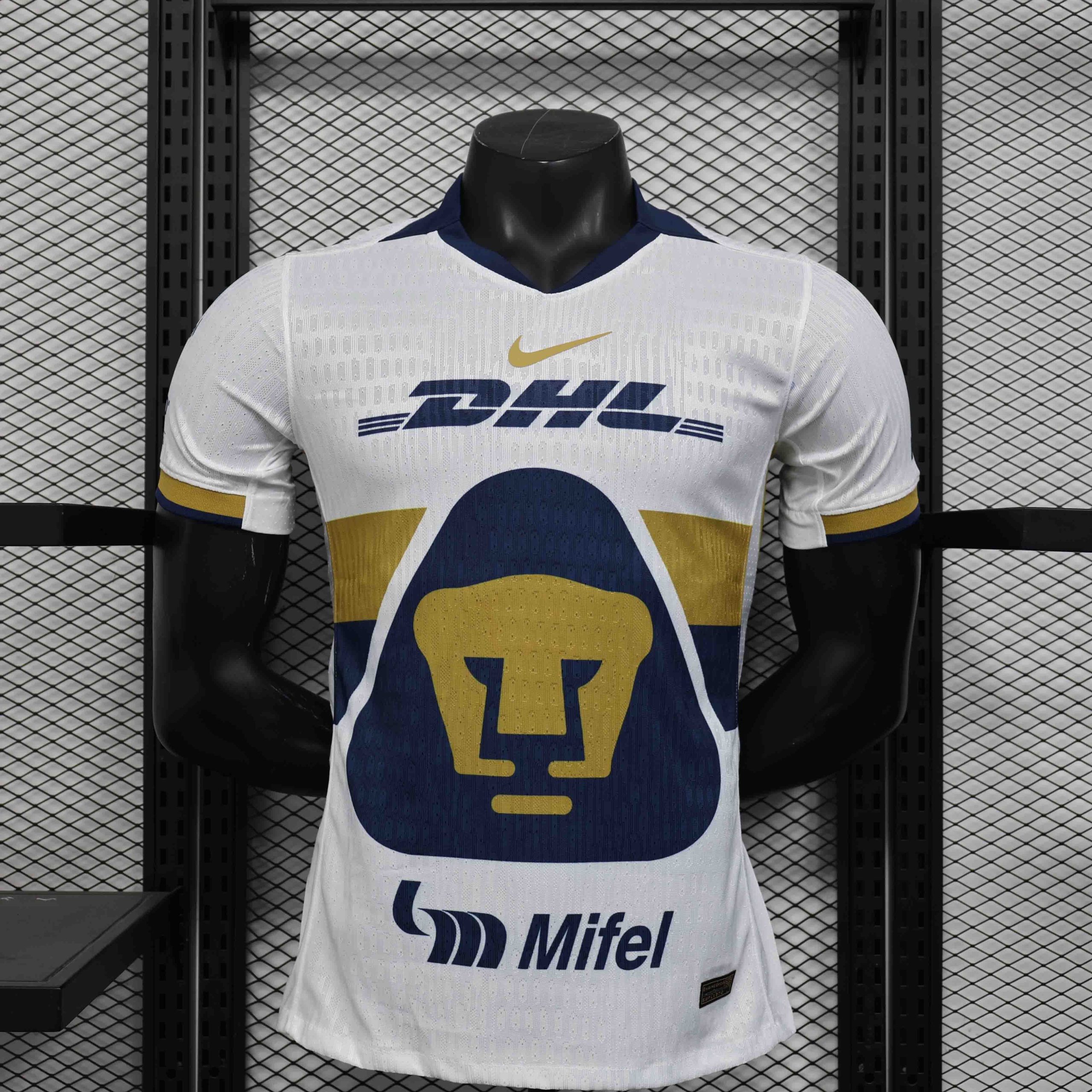 Pumas UNAM Soccer Jersey Home Shirt 2025-26