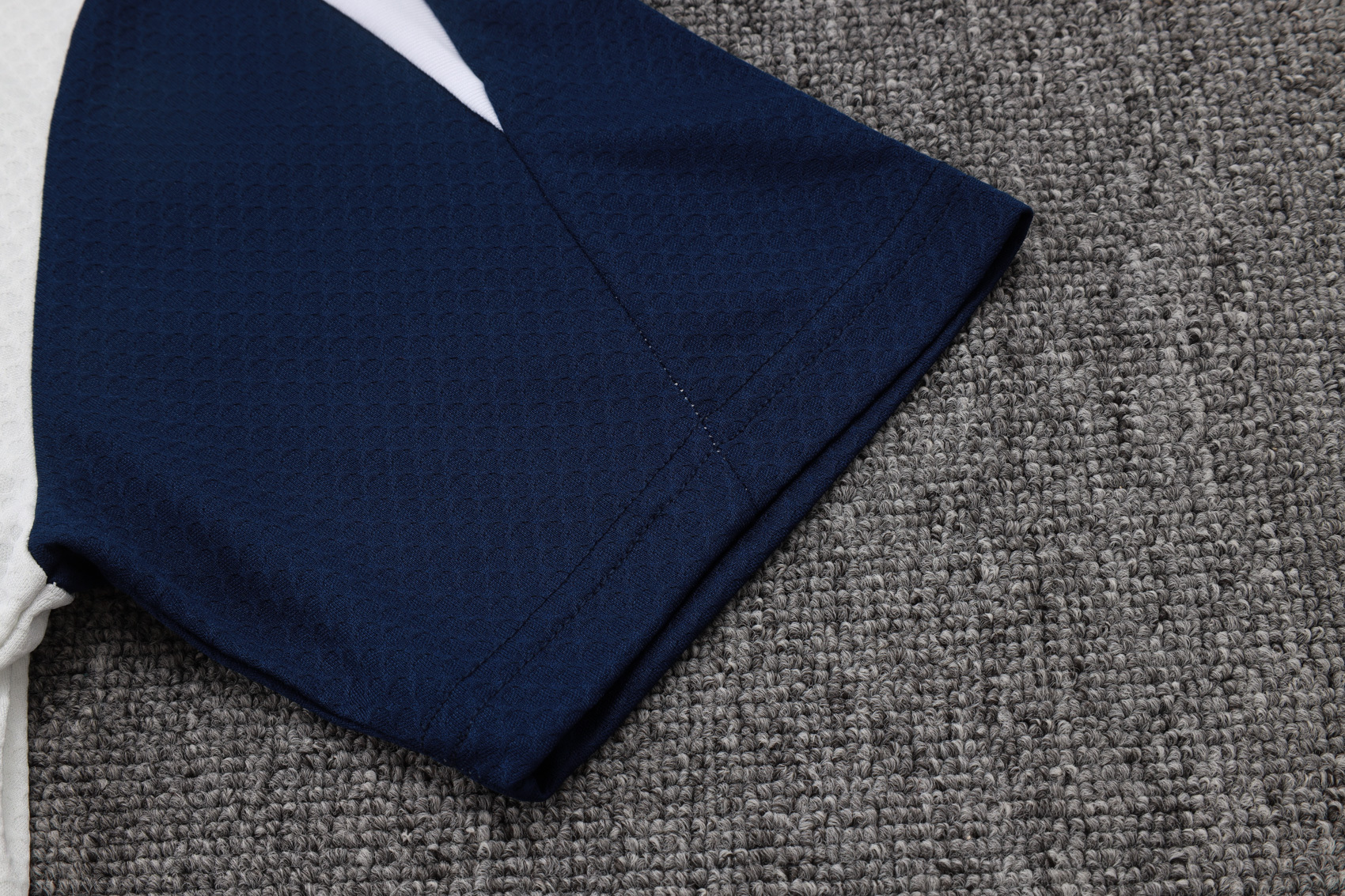 Inter Milan Training Jersey Kit White 2025/26 - Image 3