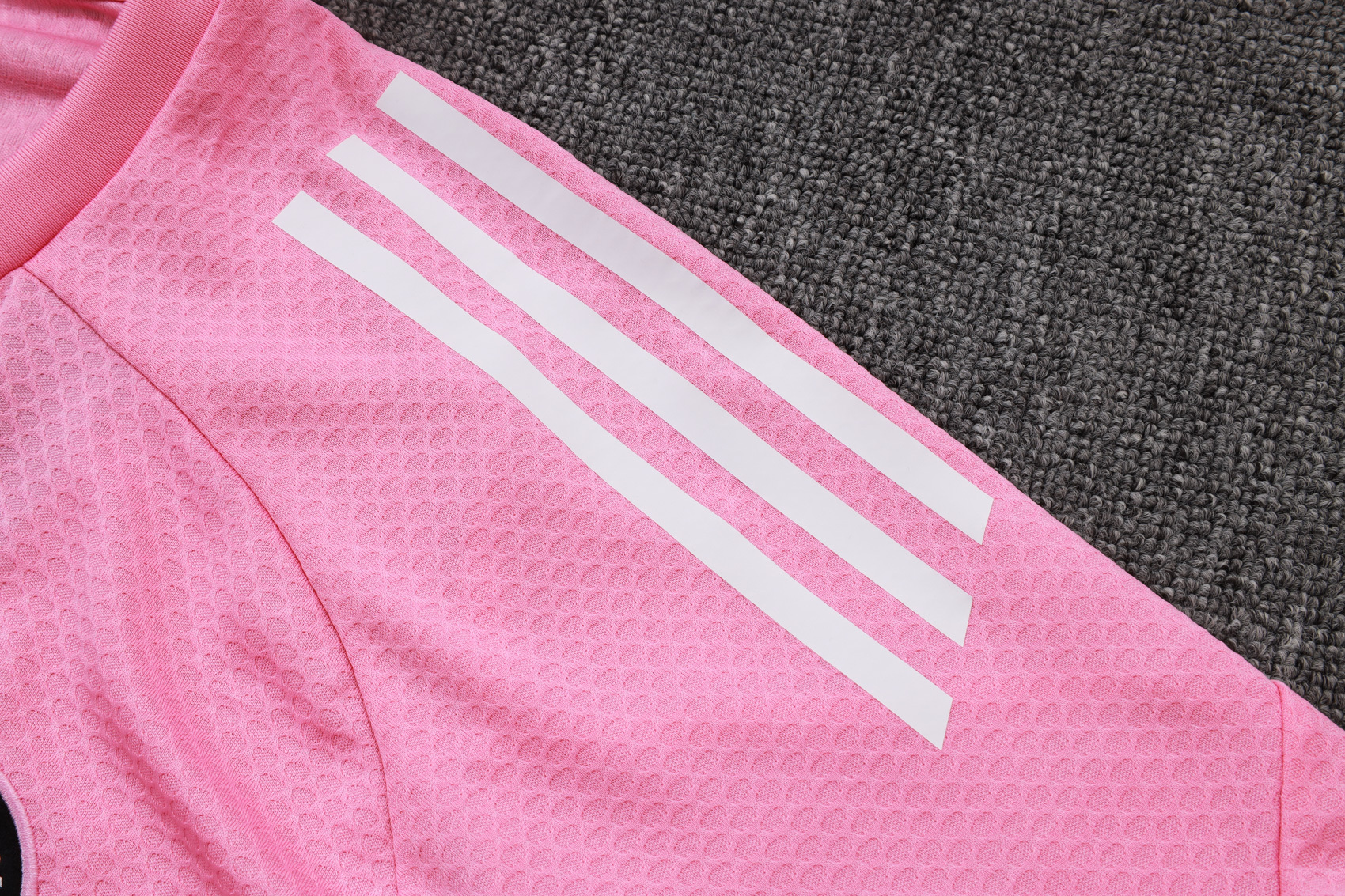 Inter Miami Training Jersey Kit Pink 2025/26 - Image 4