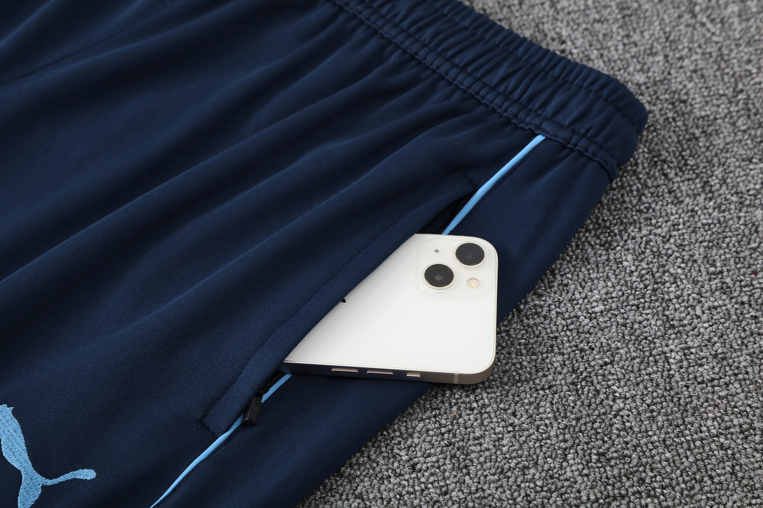 Manchester City Training Kit (Polo+Pants) 2025/26 - Image 3