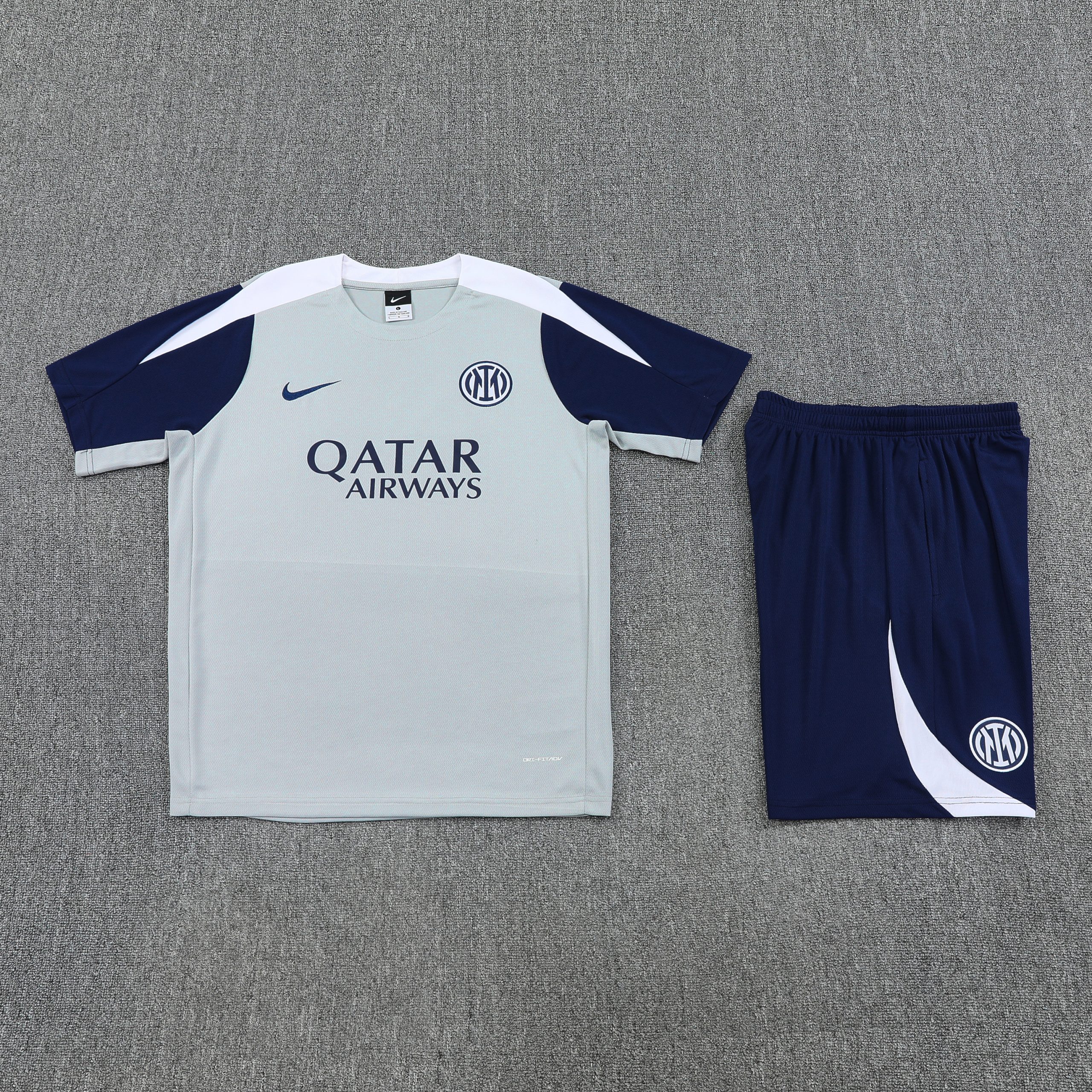 Inter Milan Training Jersey Kit Gray 2025/26 - Image 4