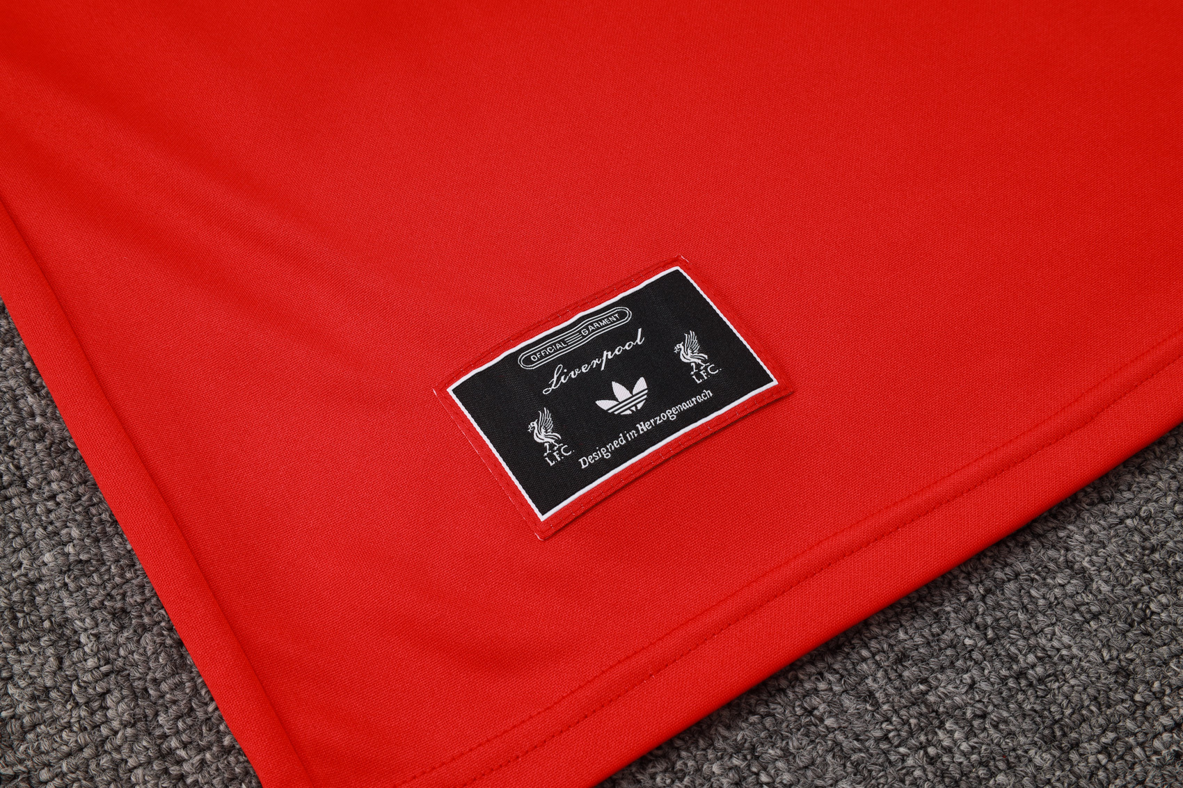 Liverpool Training Kit (Sweatshirt+Pants) Red 2025/26 - Image 6