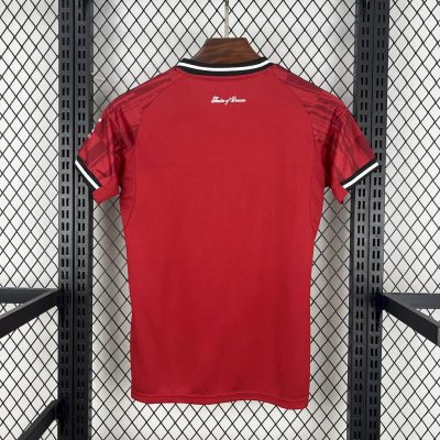 Alternative view of Manchester United Home Women's Football Jersey Shirt 2025/26