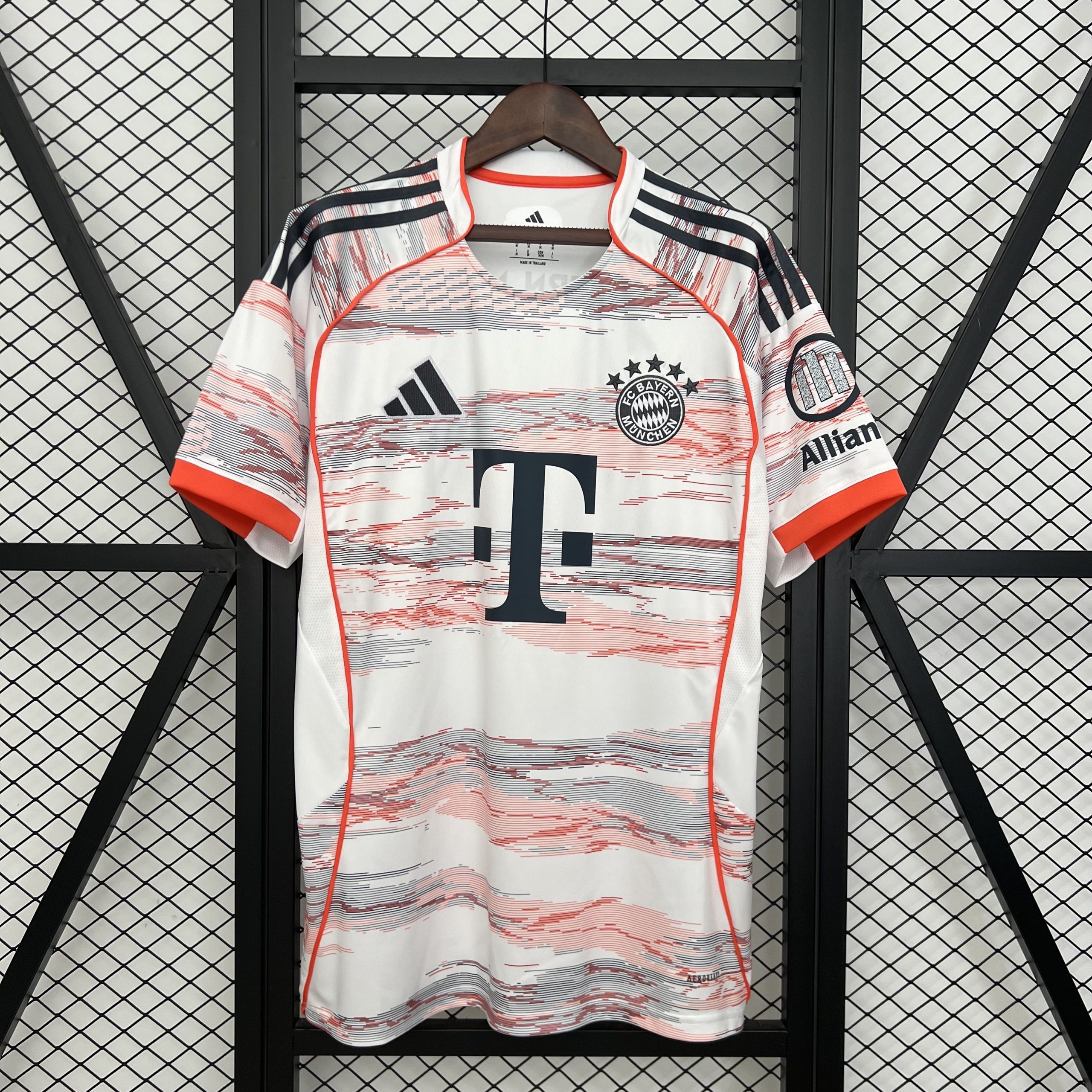 Bayern Munich Soccer Jersey Away Shirt 2025/26