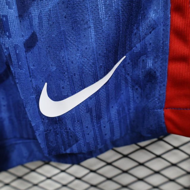 Chelsea Football Jersey Home Shorts 2025/26 - Image 4