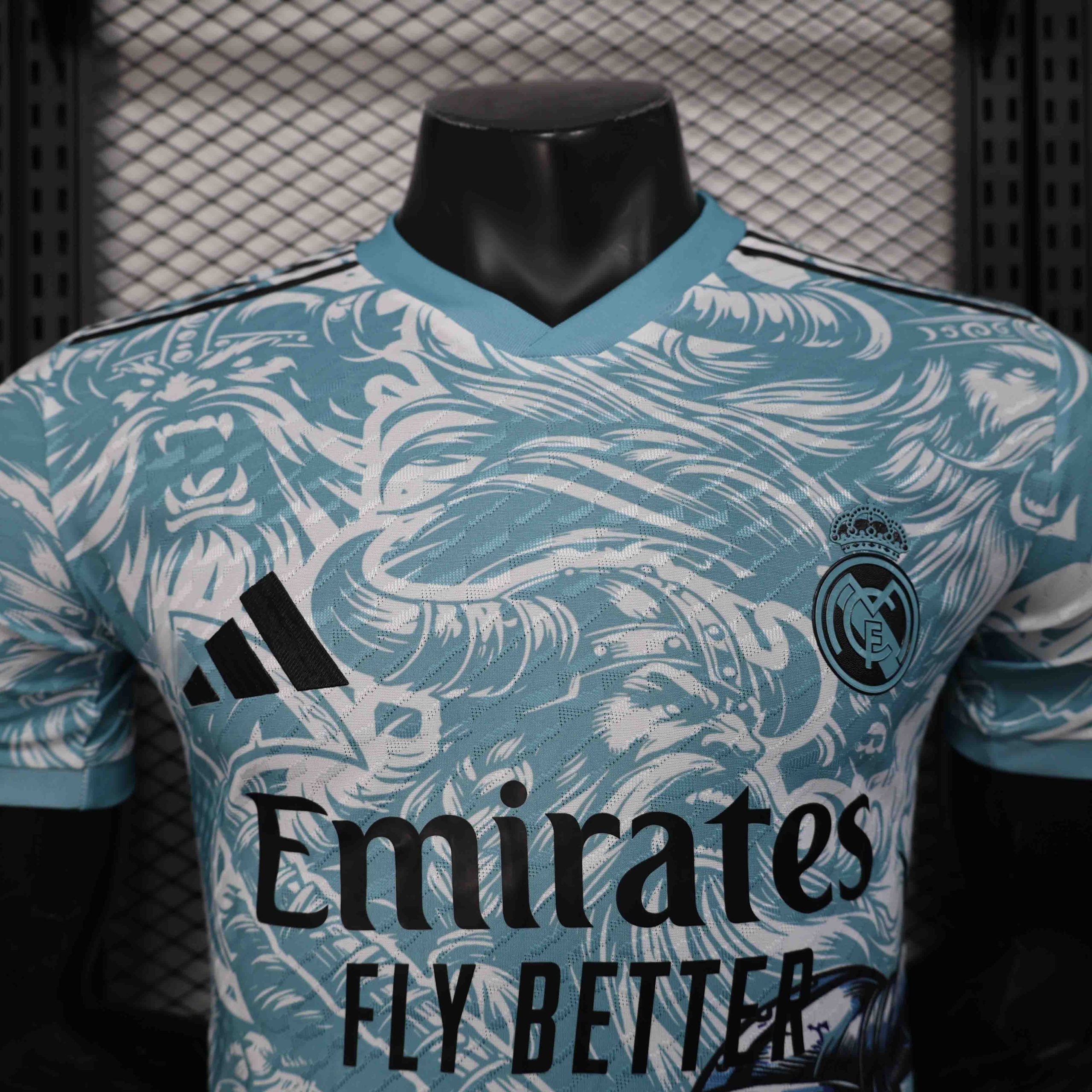 Real Madrid Soccer Jersey Special Edition Shirt 2025/26 - Image 3